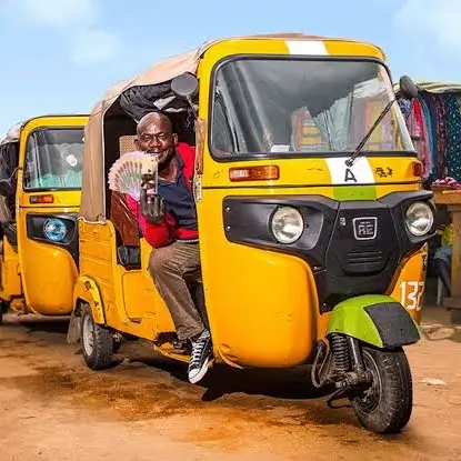 Man who just took out a Tuk Tuk Loan from Fortune Credit